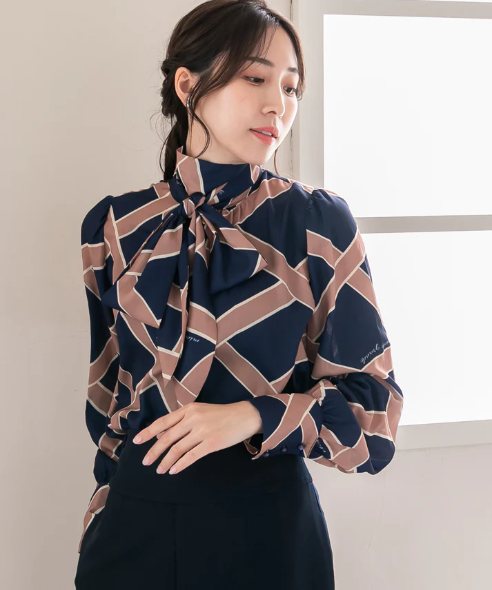 ribbon pattern print blouse-navy